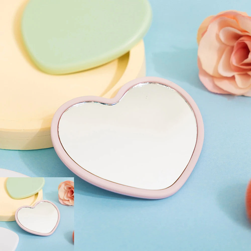 Macaron Heart Mirror image 4