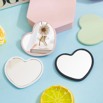 Macaron Heart Mirror image 2